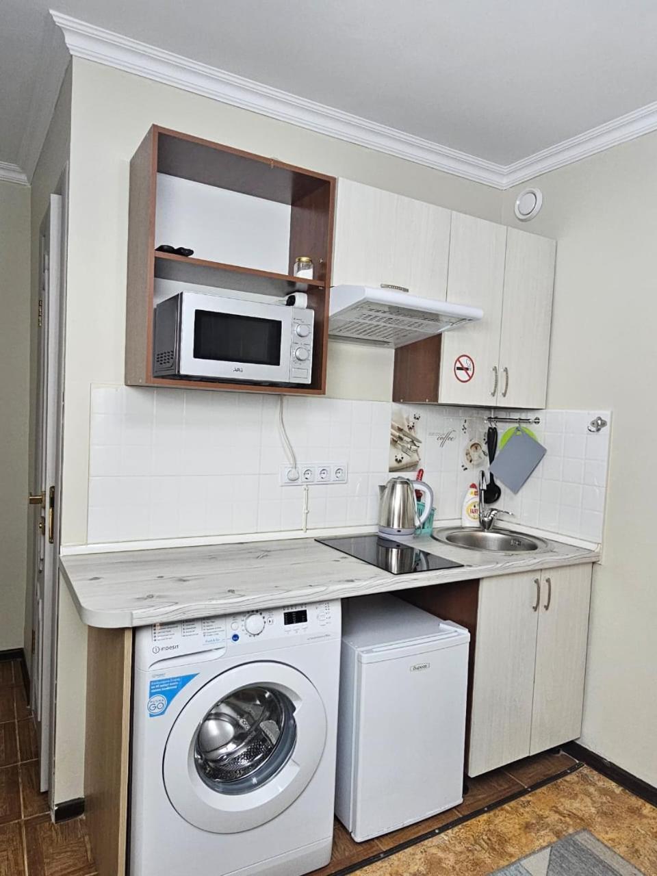 Апартаменты На Улице Клочкова, 128 Almaty Extérieur photo